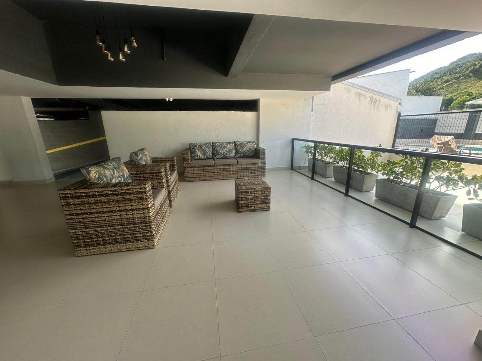 Jathy - Centro, Varanda Gourmet, Ar Condicionado, Piscina E Wi-Fi 乌巴图巴 外观 照片